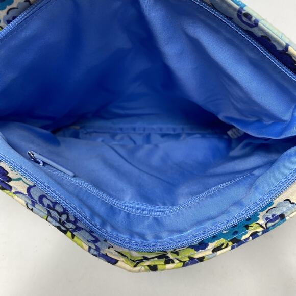 Vera Bradley Triple Zip Hipster Crossbody Bag Blueberry Blooms. - Picture 5 of 6